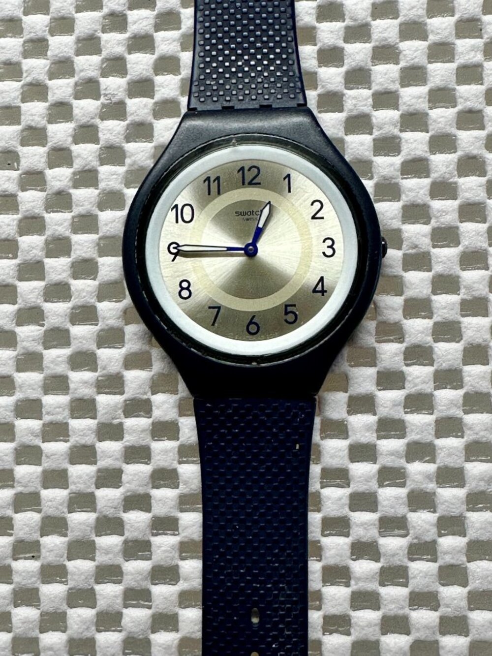 Swatch Watch Skinnight SVUN101 Contemporary 2017